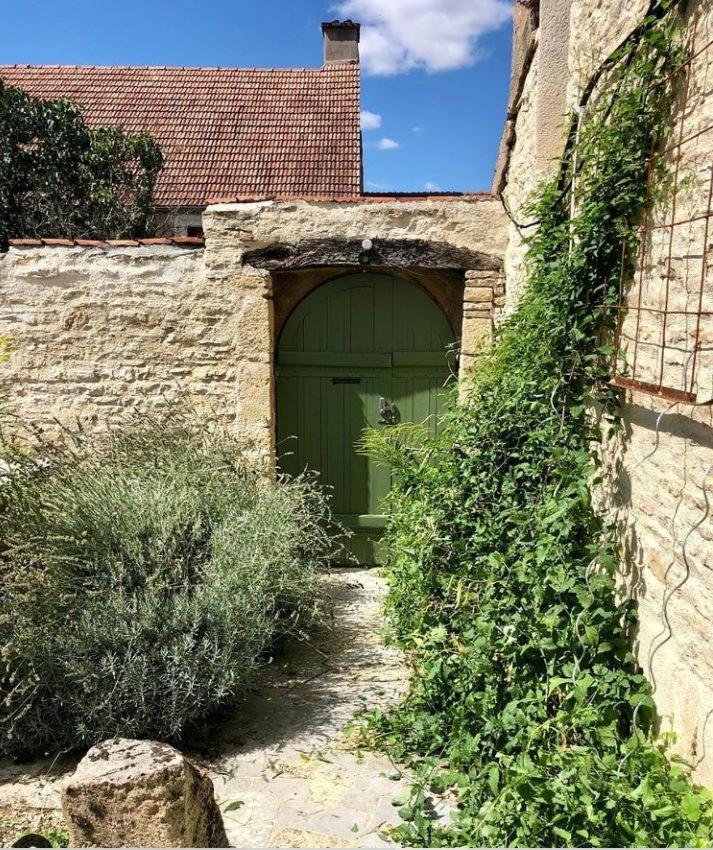 Cote-Serein La Privilege De La Tour Madame Noyers-sur-Serein Exteriör bild